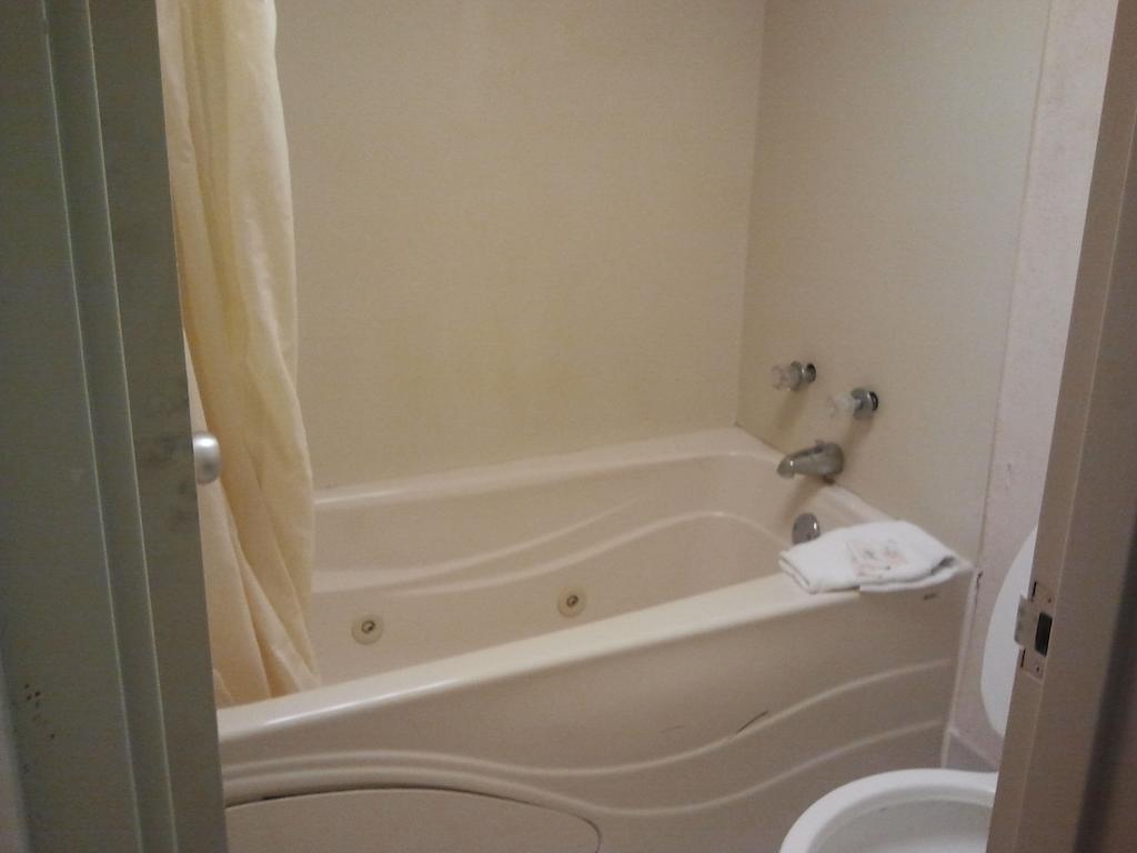 Studio 9 Inn & Suites Decatur Cameră foto